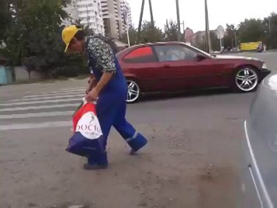 Ответственная пьяная уборщица в г.Астана