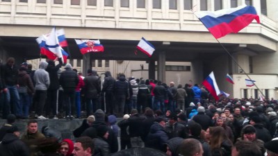 Митинг в Симферополе 26 февраля 2014 г