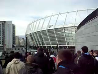 Ебать хохлов, ебать!)