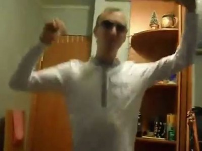 Стрекоза любви белая )))))))))))