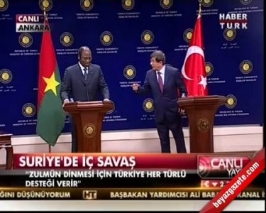 Глава МИД Буркина Фасо упал в обморок во время пресс-конференции. Турция