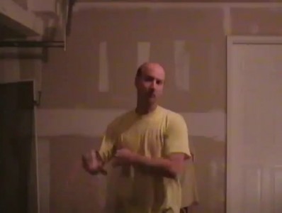 Мужик и нунчаки