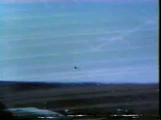 Airplane crash landings on US Aircraft Carrie