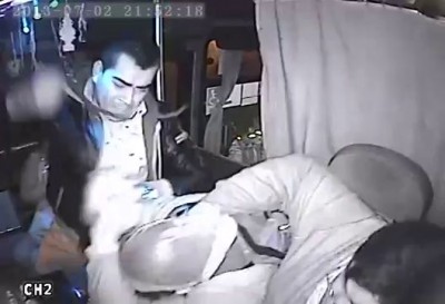 Попытка ограбления водителя автобуса в Чили .