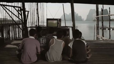 Футбольная команда с плавающей деревни