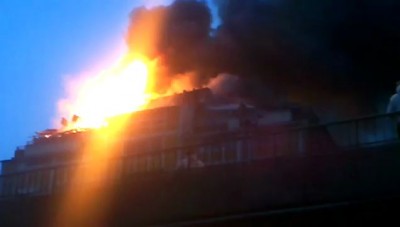 Пожар в Осло, горит   жилой дом в Гронланде
