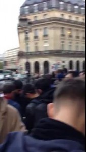 Продажа iPhone 5S в Париже с участием чеченской диаспоры