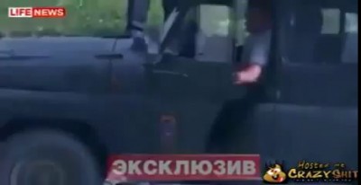 Питбуль атакует!