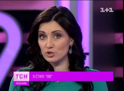 Интервью с голыми сноубордистками.