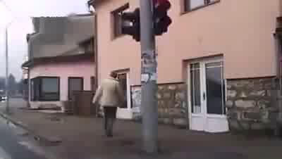 123