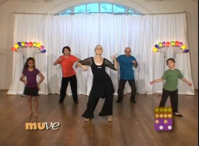 Huli Huli Chicken - Family dance exercise for kids, parents and grandparents!