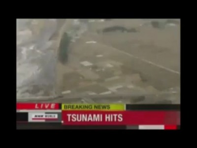 НЛО во время цунами в ЯПОНИИ 11.03.2011