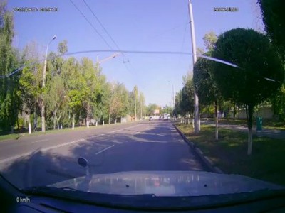 Строительный кран упал в Алматы