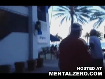 Толстый чел получил по заслугам