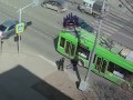 Пенсионерка попала под троллейбус в Красноярске