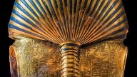 King_Tut_Mask_front_and_back_(cropped)