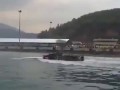 Прыжок в воду на тридцатитонной боевой машине