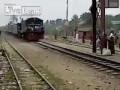 Бангладеш - верховая езда на поезде