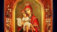 Богоматери «Достойно есть» из корня вавоны и янтаря.