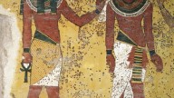 02Egyptian_18th_Dynasty_-_Tutankhamun_being_welcomed_by_Anubis_and_Hathor_and_offering_them_the_ankh
