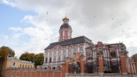 и Александра Невского церковь.