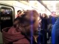 Пьяная бабка в метро