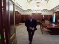 Wide Putin Walking but every time he turns he gets wider