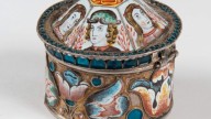 . Серебро, золочение, финифть, ковка, скань. Россия, коне