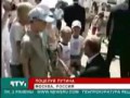 Путин целует мальчика Никиту в живот