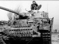 Panzer_IV_635_with_schurzen