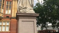queen-victoria-s-statue