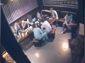 Жестокая драка в австралийском караоке-баре.