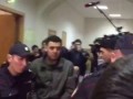 Подозреваемого в совершении теракта в Санкт-Петербурге Ортикова ведут в зал суда