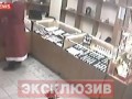 Нападение банды Дедов Морозов на ювелирный магазин