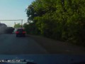В сети опубликовали видео момента смертельного ДТП с грузовиком в Кемерове