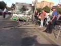 Автобус снес остановку в Москве: первые кадры с места аварии