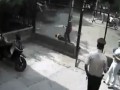 Biker Crashes Full Speed Into Wall // Motoqueiro Fantasma atravessando Parede